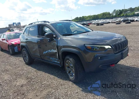 2022 Jeep Cherokee Trailhawk 4X4 z USA, uszkodzony, nr VIN 1C4PJMBX7ND546193